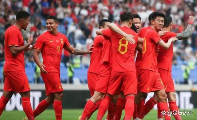 以此同时，拜仁、切尔西、曼联都在关注着迈尼昂。